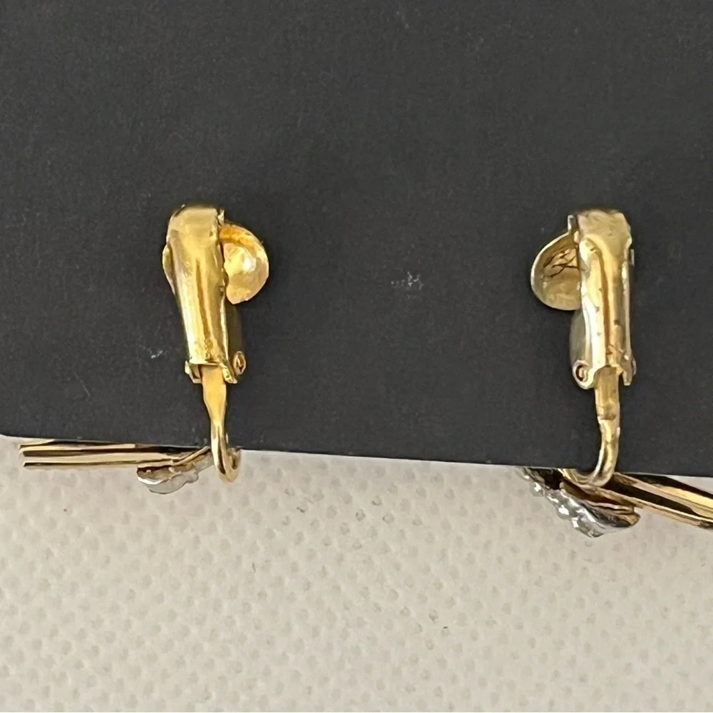 Vintage Rhinestone Gold Tone Sunburst Clip On Earrings